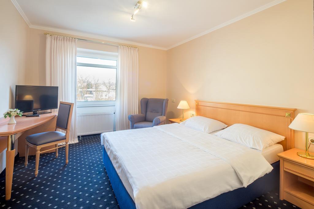 Göttingen Trip Inn Hotel Astoria חדר תמונה
